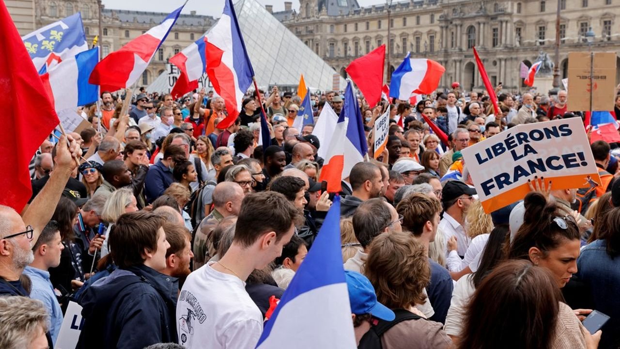 Licenciement des racistes réclamé